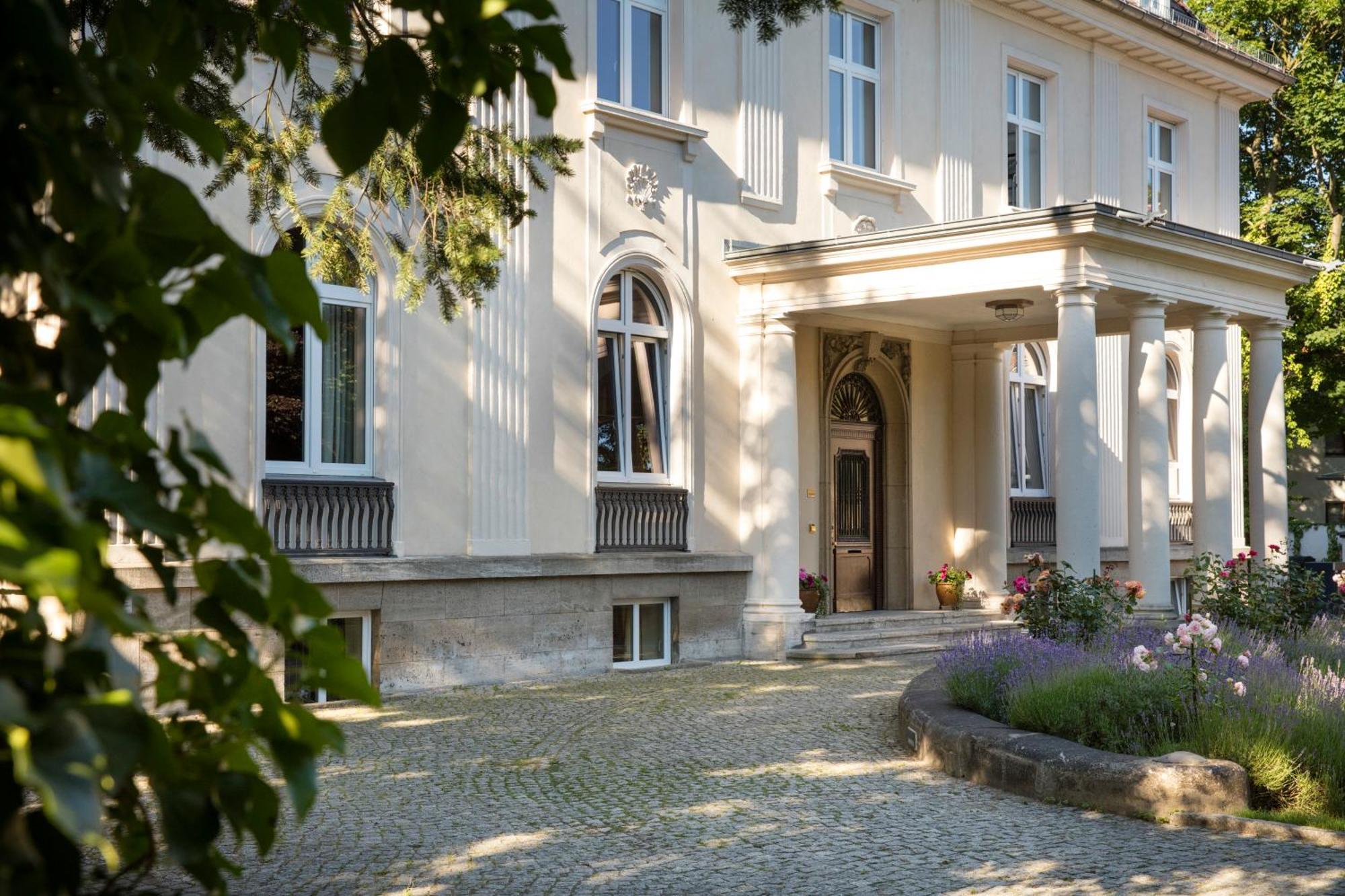 Europaeische Akademie Berlin Hotell Exteriör bild